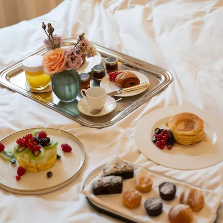 Hotel D'inghilterra - Starhotels Collezione 5*