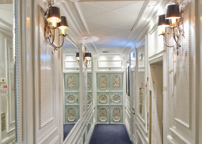 Szálloda D'inghilterra - Starhotels Collezione 5*