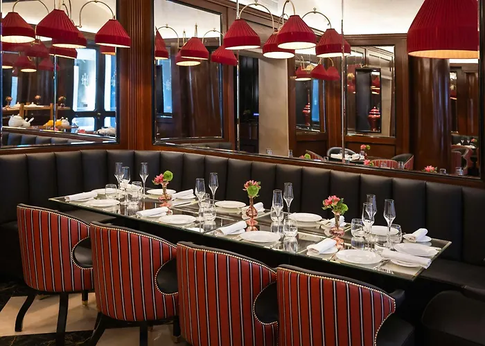 Szálloda D'inghilterra - Starhotels Collezione